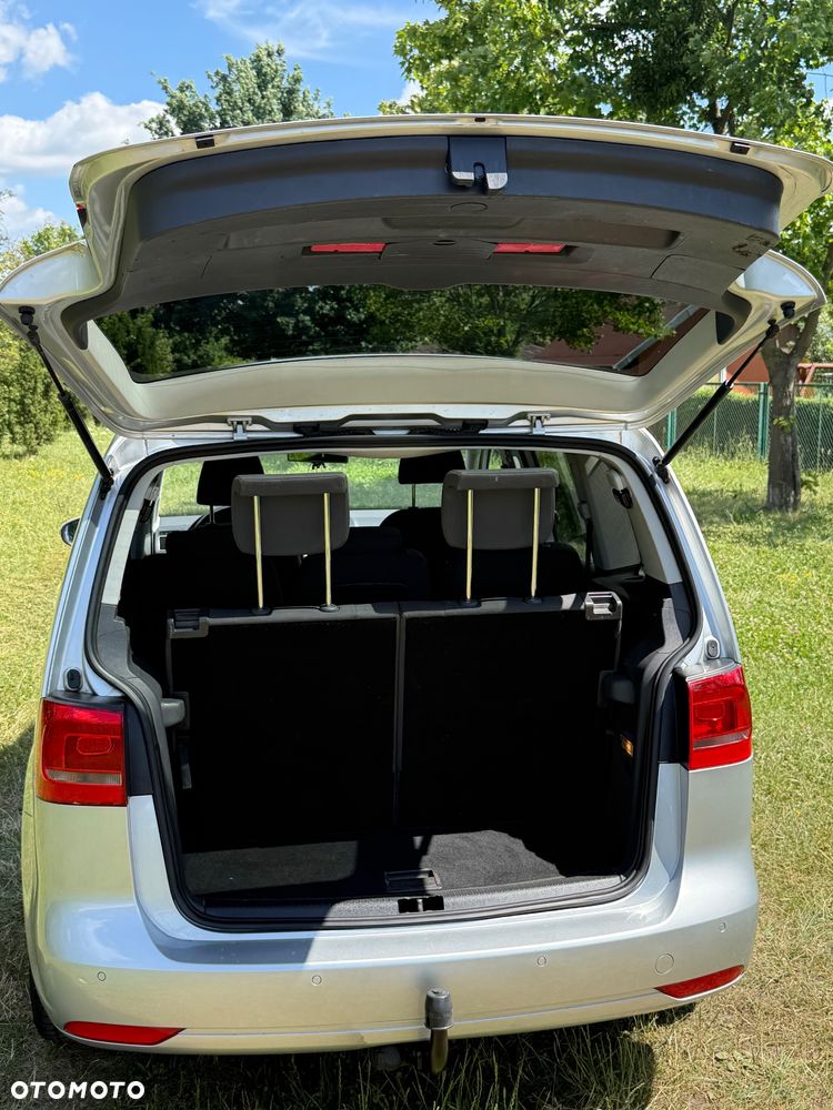 Volkswagen Touran 1.6 TDI DPF Comfortline - 6