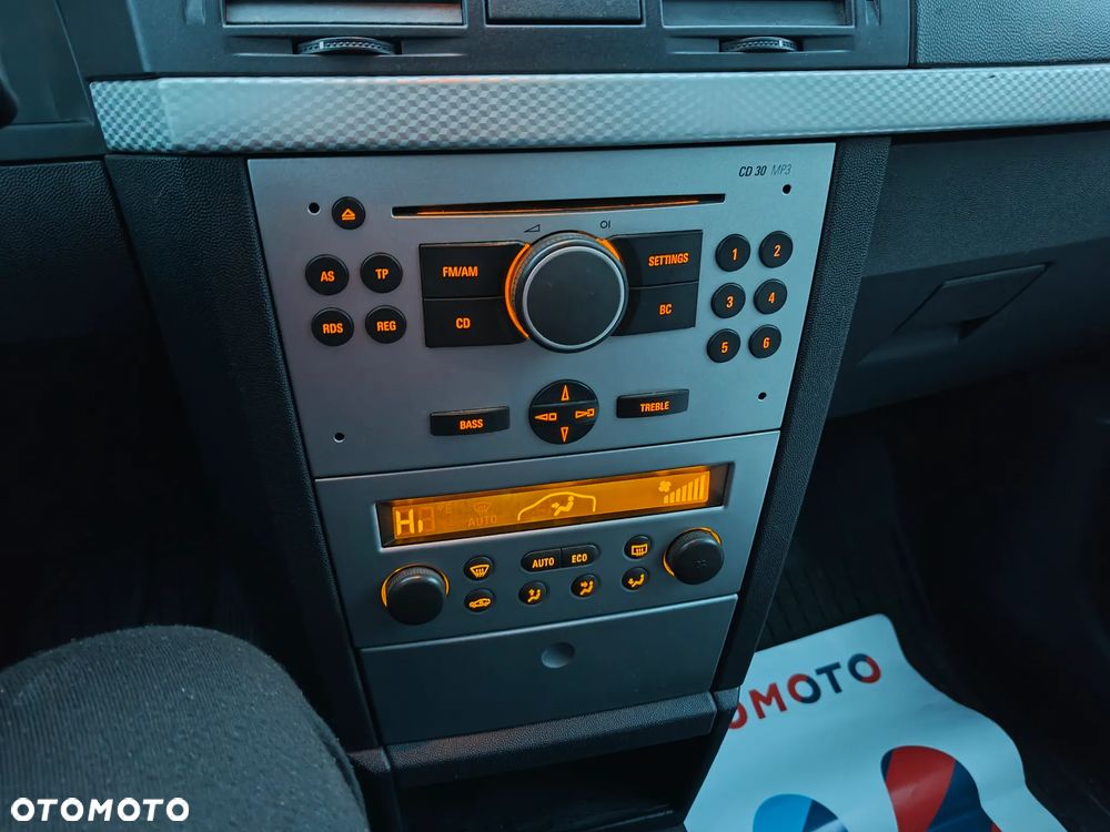 Opel Meriva 1.6 16V Cosmo - 24