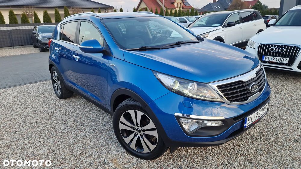 Kia Sportage 2.0 CRDI 4WD Automatik Spirit - 24