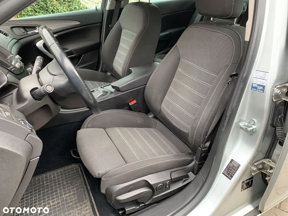Opel Insignia 2.0 CDTI automatik Business Edition - 16