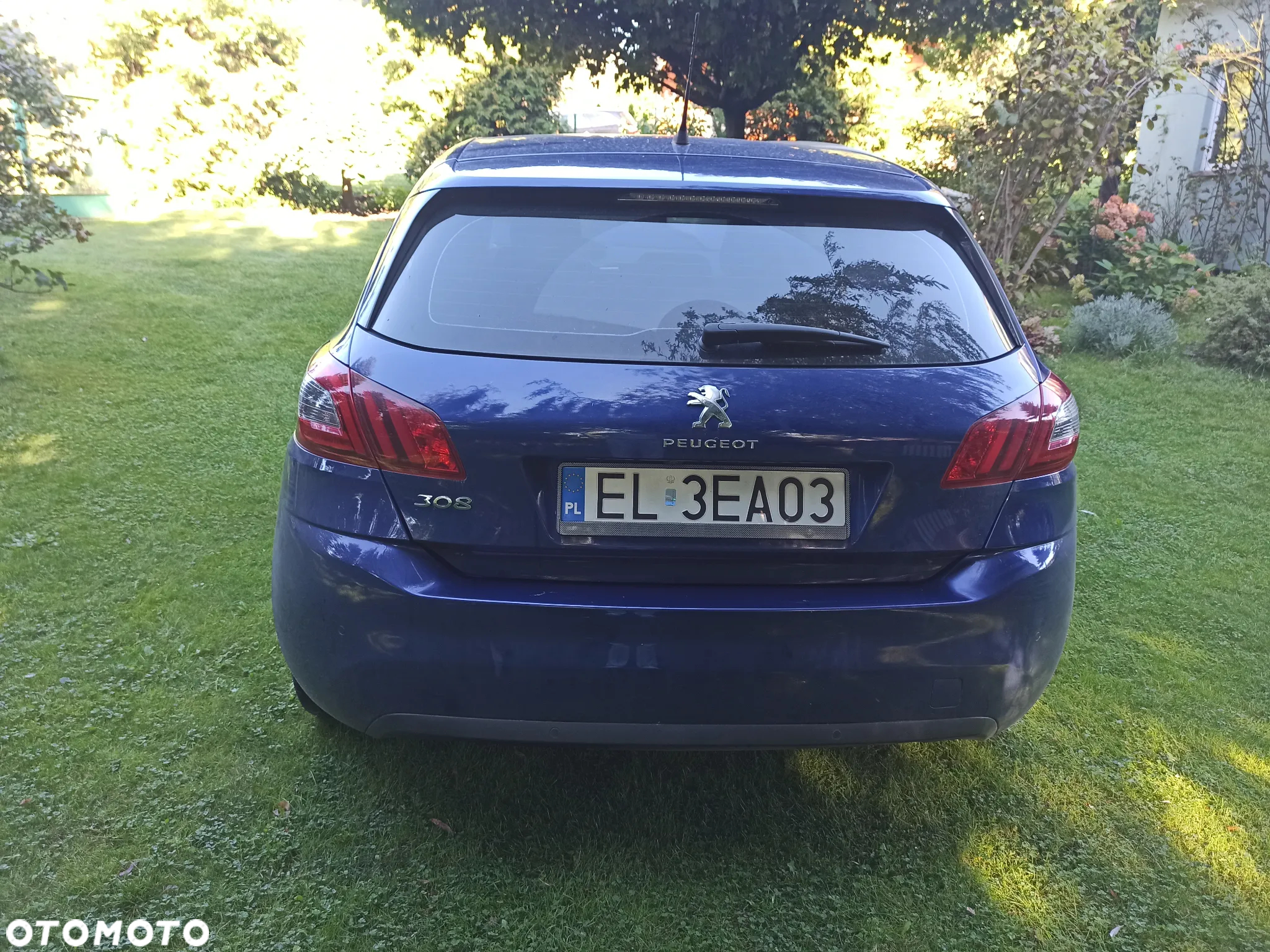 Peugeot 308 1.2 PureTech Allure S&S - 2
