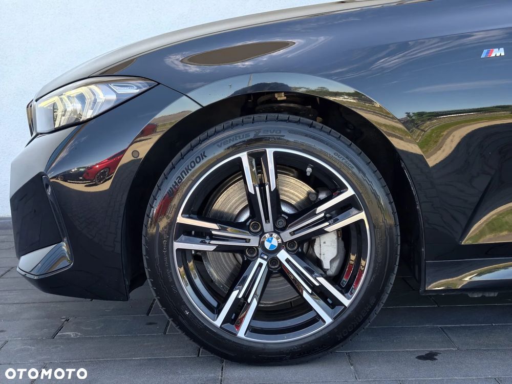 BMW Seria 3 330i xDrive M Sport - 4