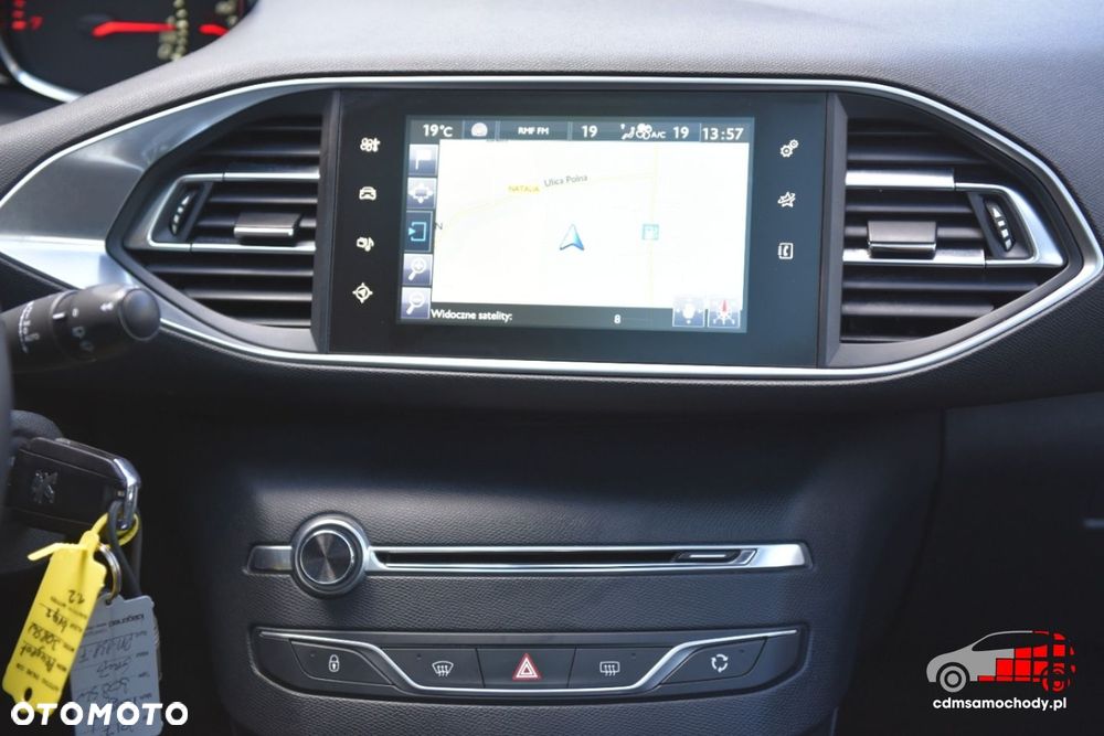 Peugeot 308 - 24