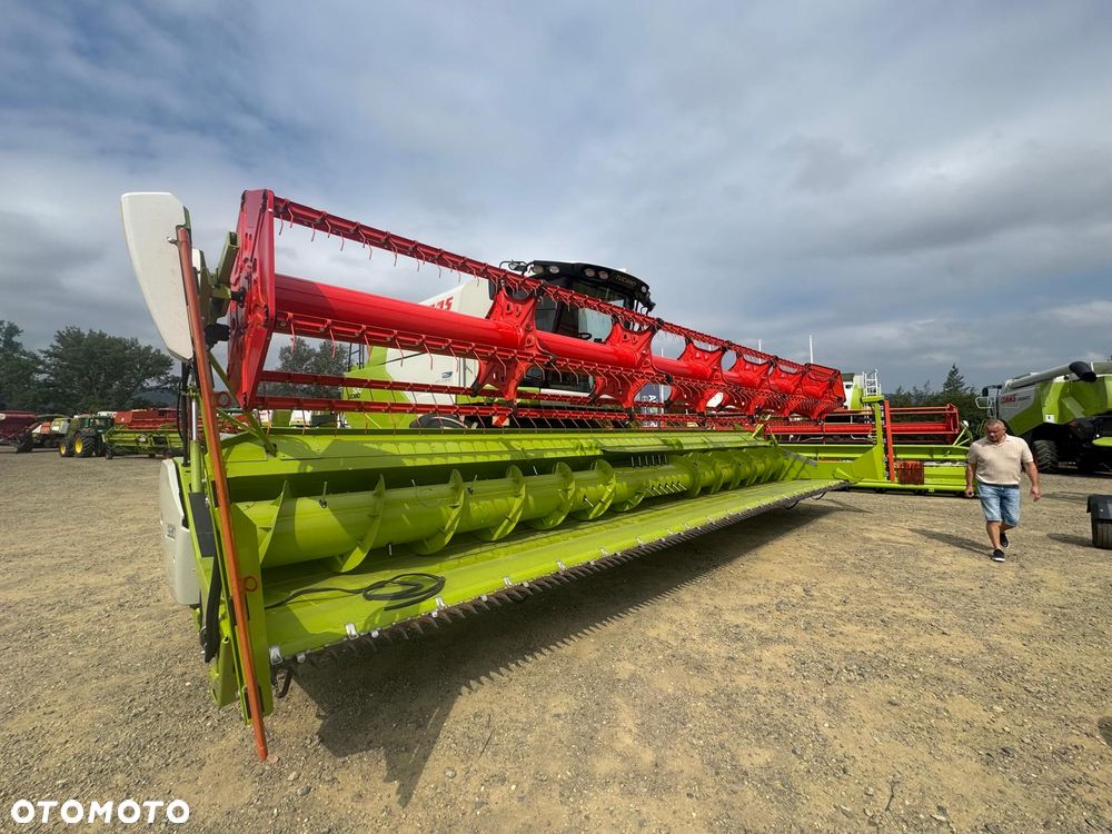 Claas V930 heder+ wózek - 18