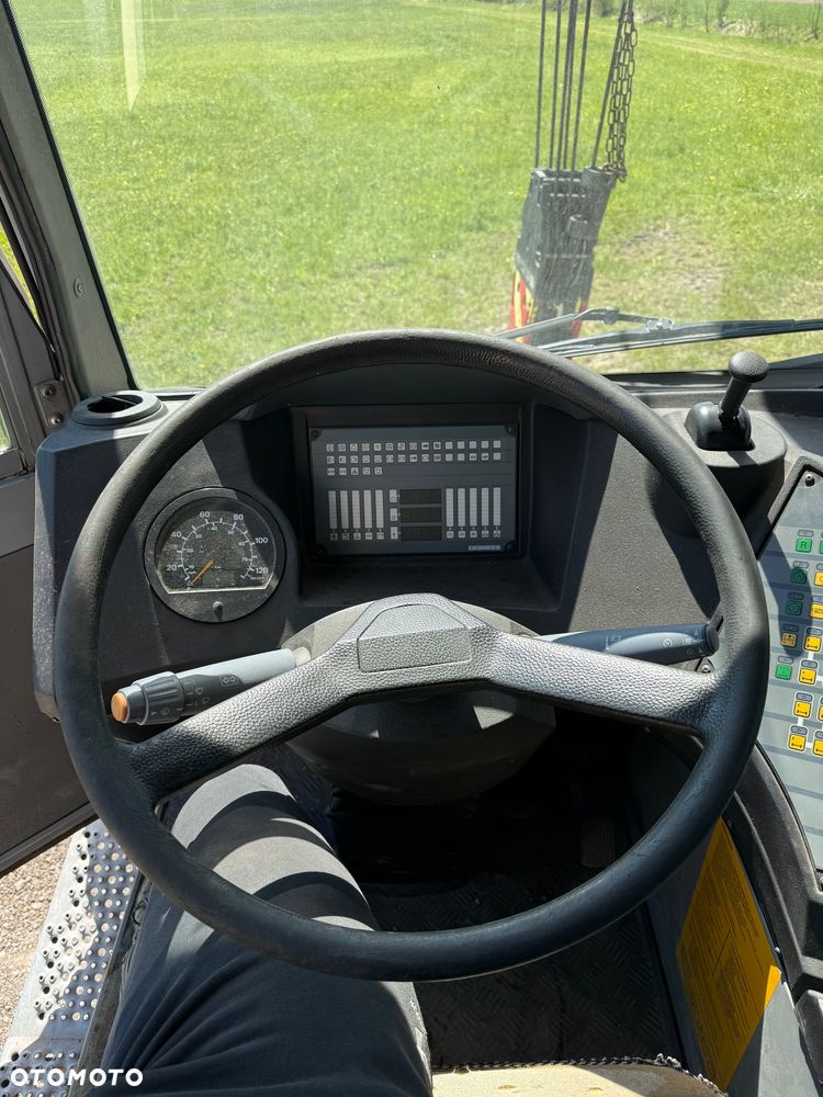 Liebherr LTM1040-2.1 - 15