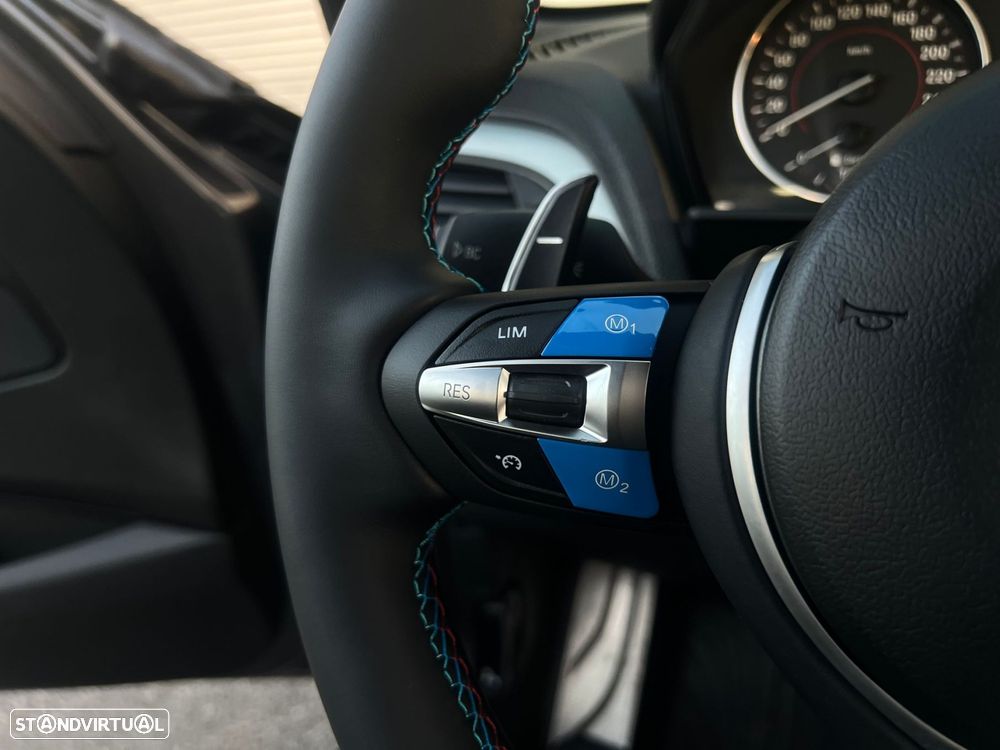 BMW 120 dA Pack M - 14