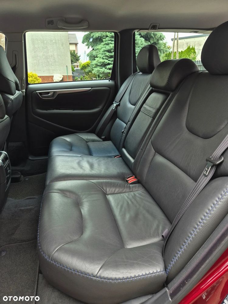 Volvo XC 70 AWD Summum - 26