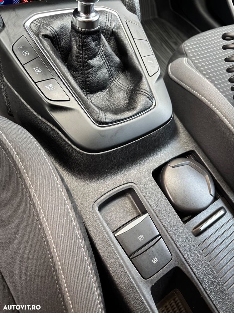 Ford Focus 1.5 EcoBlue Titanium - 9