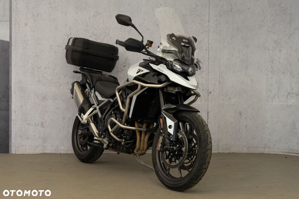 Triumph Tiger - 3