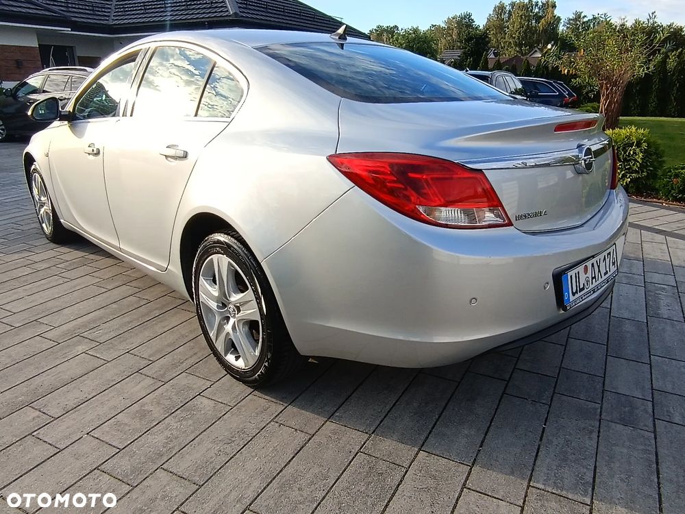 Opel Insignia 1.8 - 7
