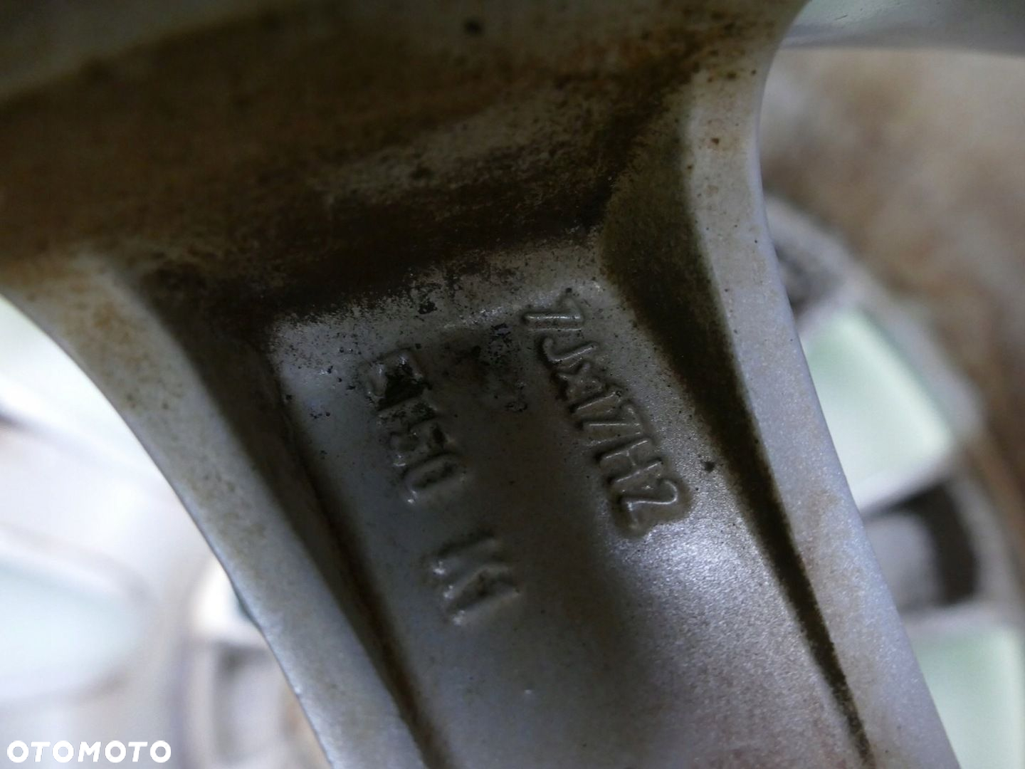 VOLVO V40 II FELGI ALUMINIOWE 7J x 17" 5x108 31381857 - 16