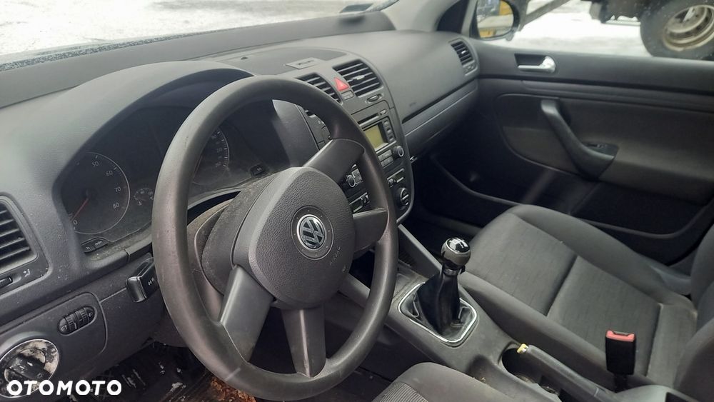 Volkswagen Golf V 1,6 benzyna silnik kod BGU BSF BSE CCSA maska klapa zderzak błotnik drzwi kod lakieru LC9Z reflektor lampa - 5