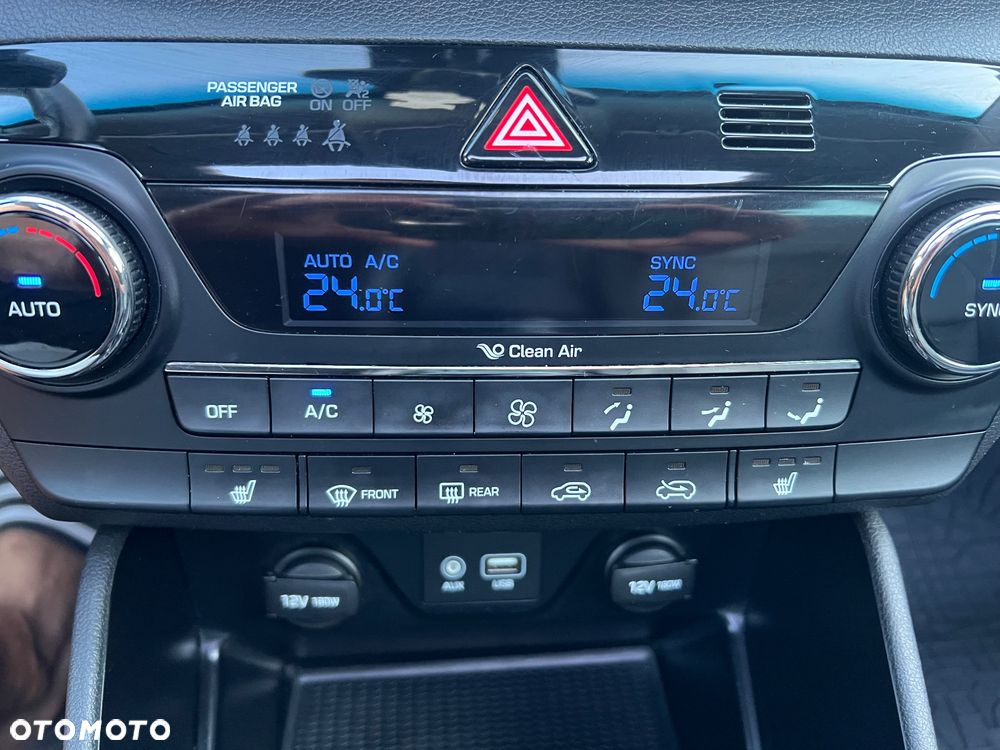 Hyundai Tucson blue 1.7 CRDi 2WD Style - 33