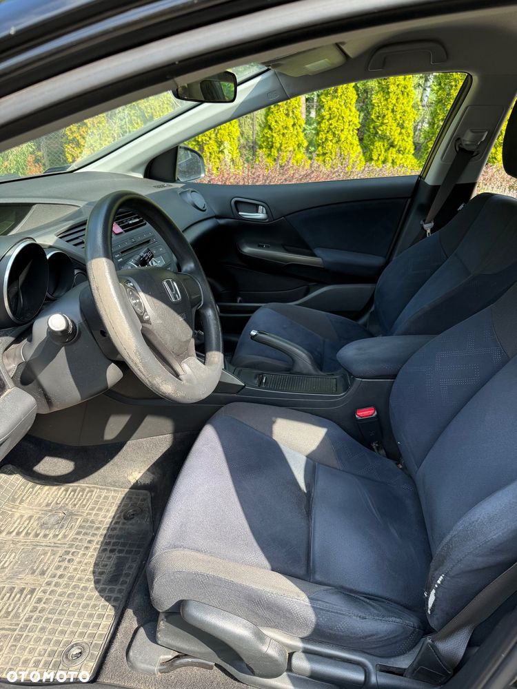 Honda Civic 1.8 Comfort - 9