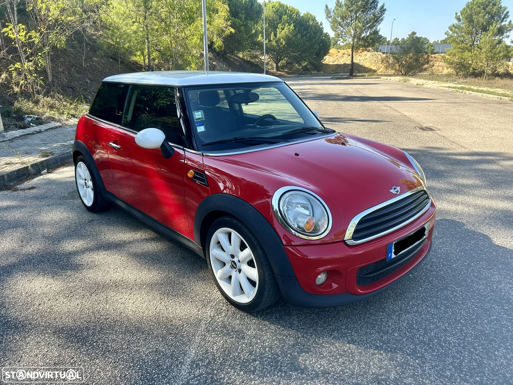 MINI 3 Portas One D - 2