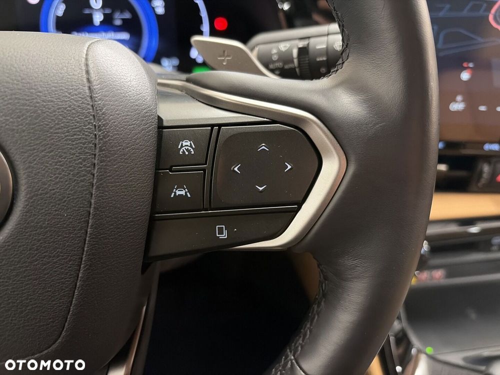 Lexus NX 2024