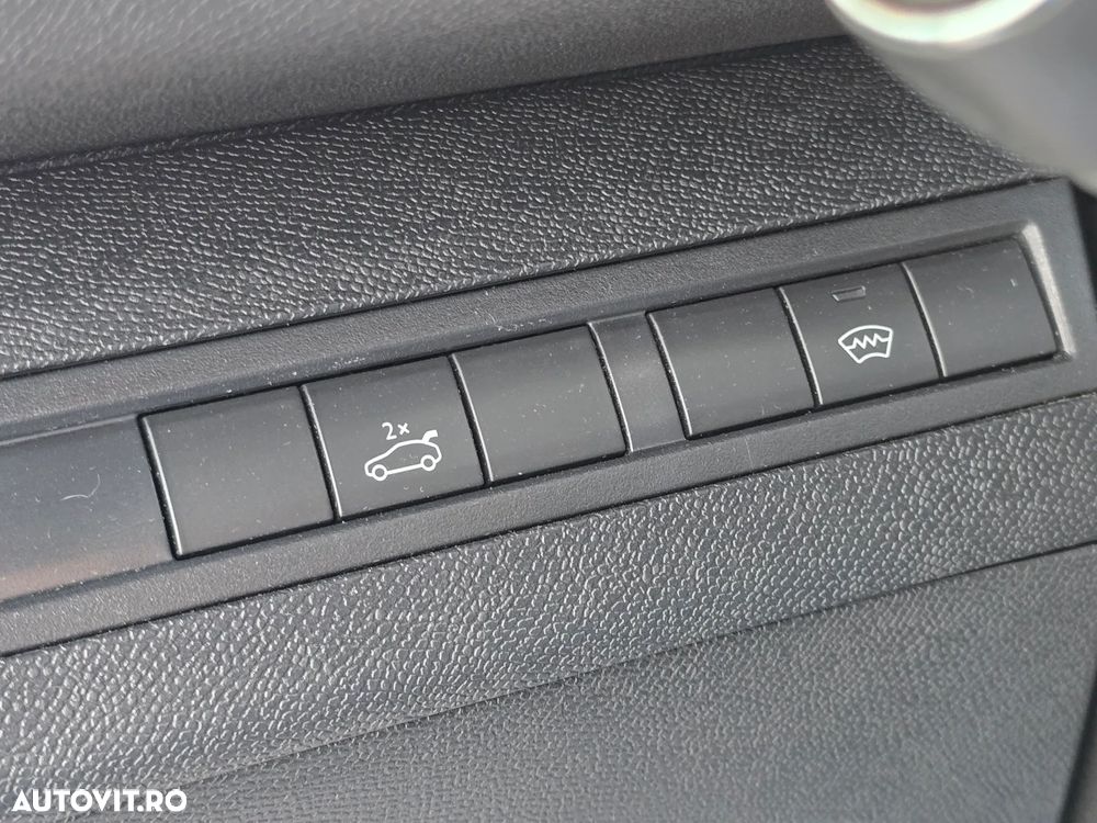 Peugeot 3008 BlueHDi 180 Stop & Start EAT6 GT - 22