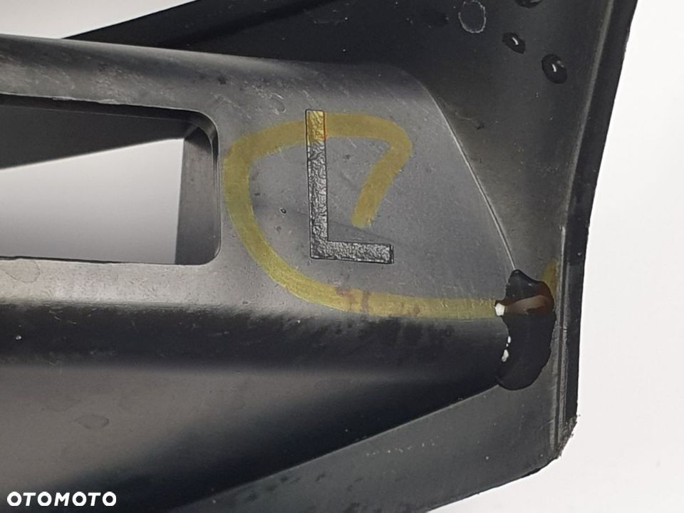 PEUGEOT 3008 5008 od 2017 r . Ślizg Zderzaka Tył Prawy i Lewy - 9