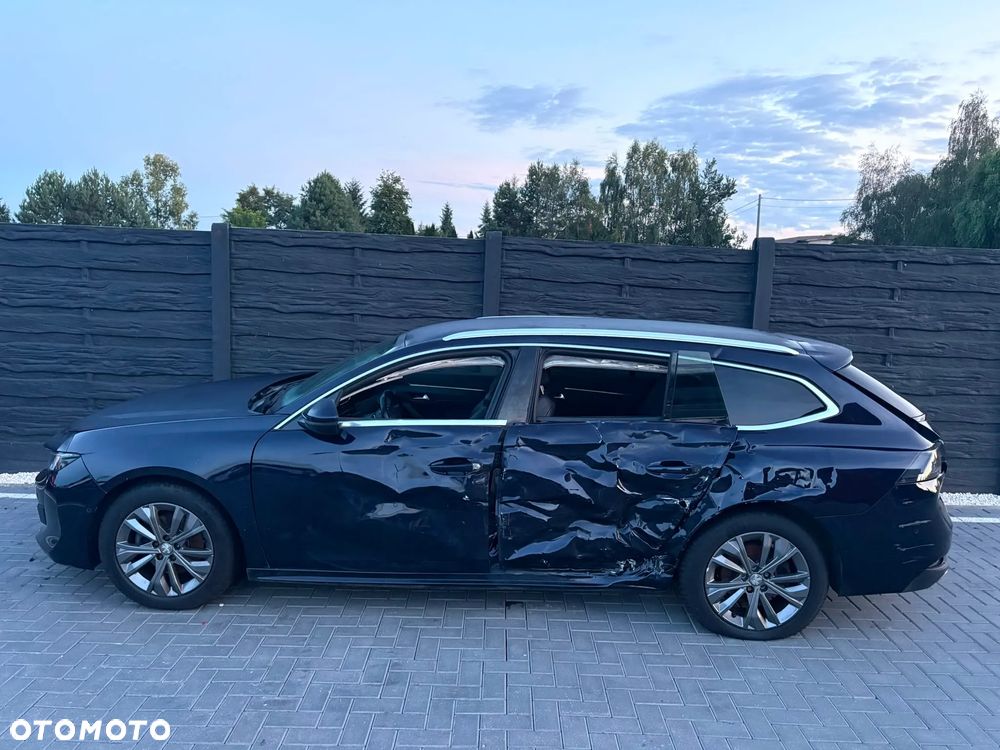 Peugeot 508 BlueHDi 130 EAT8 Allure - 27
