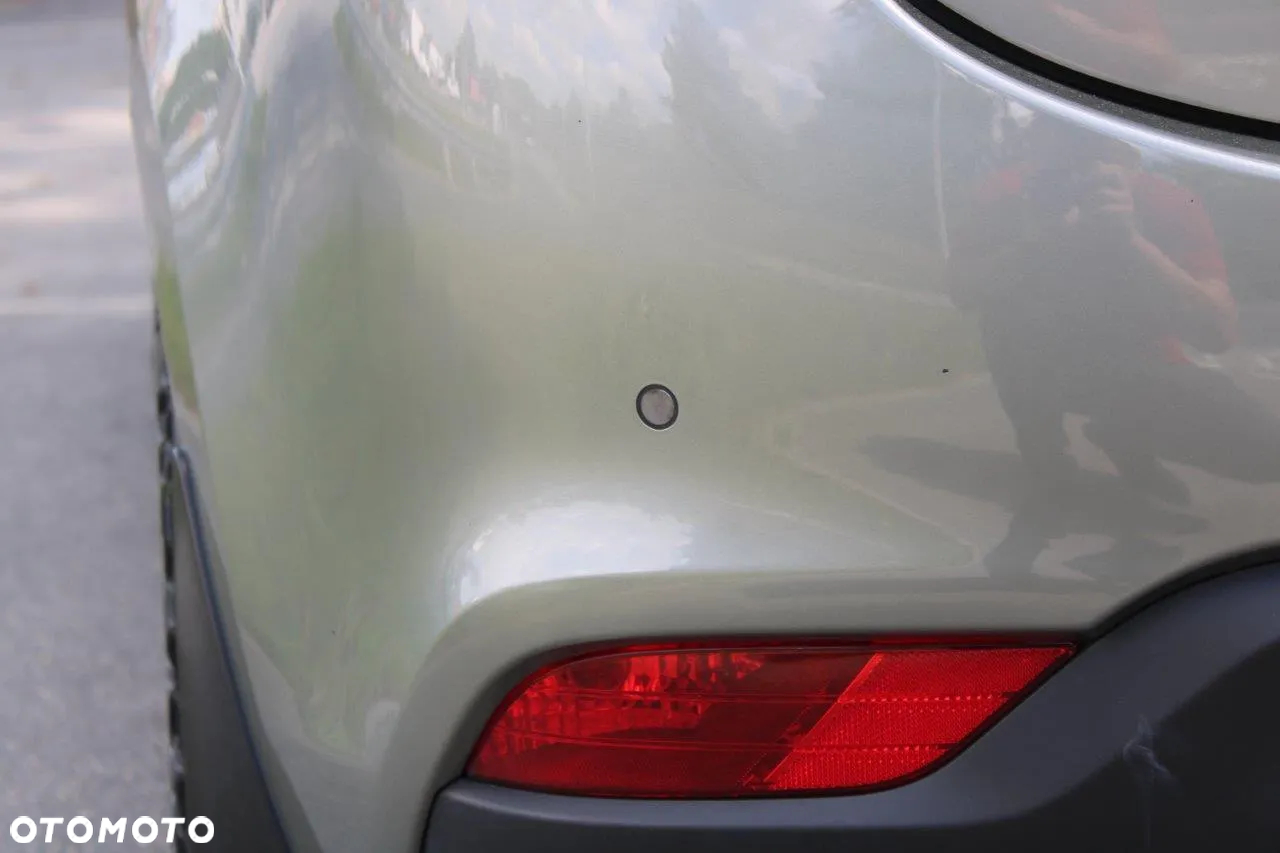 Kia Carens 1.7 CRDi XL 7os - 33