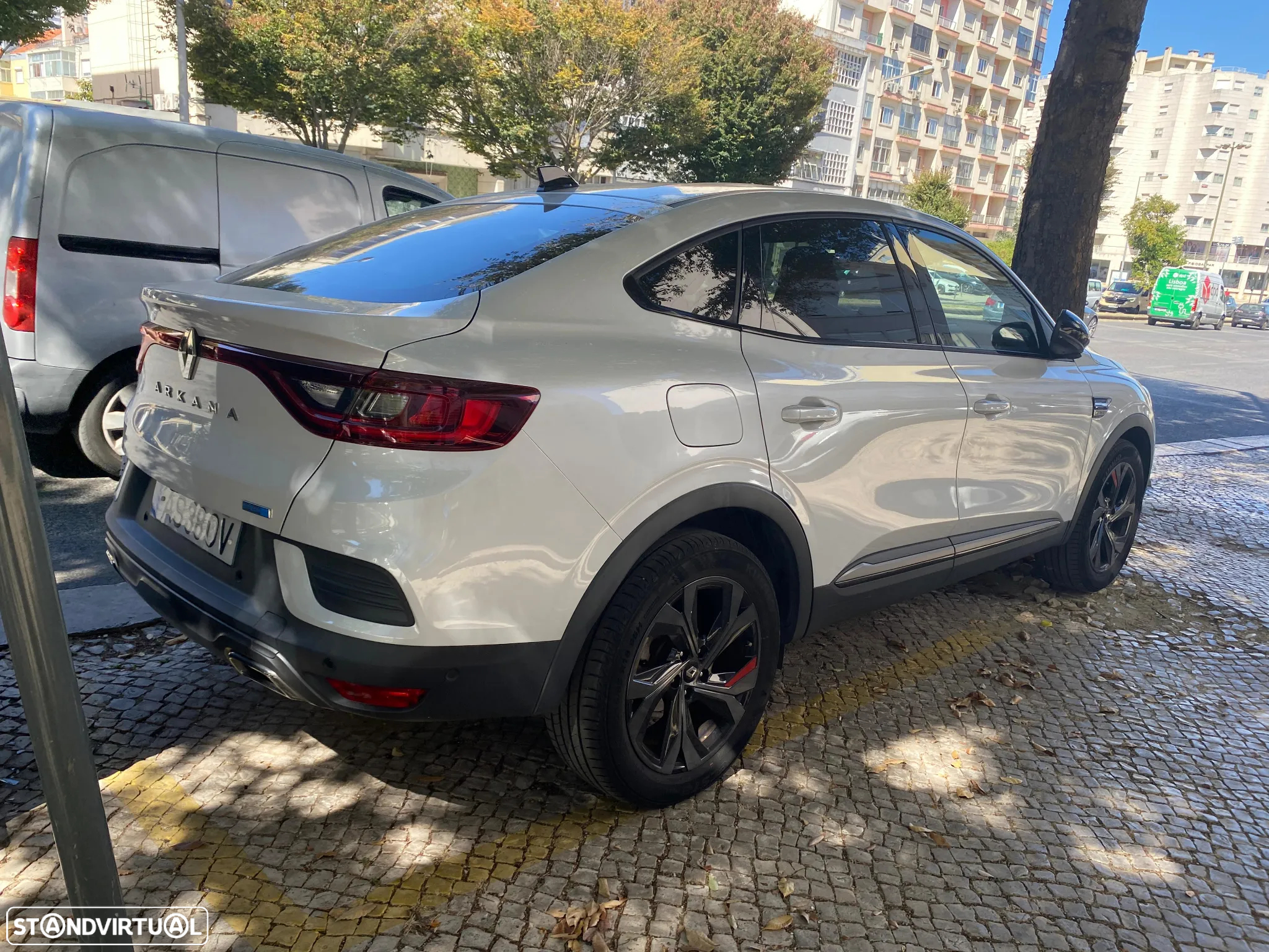 Renault Arkana 1.6 E-Tech R.S.Line - 4