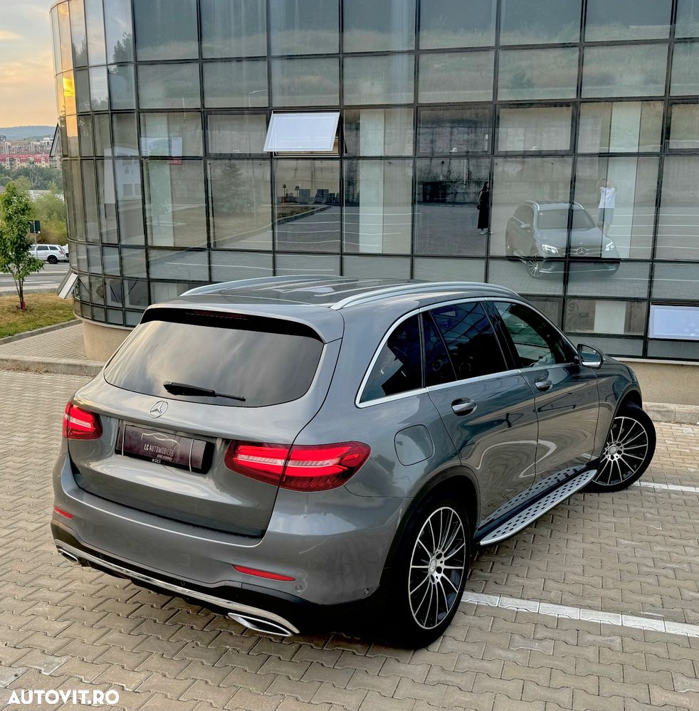 Mercedes-Benz GLC 220 d 4MATIC 9G-TRONIC AMG Line Plus - 39