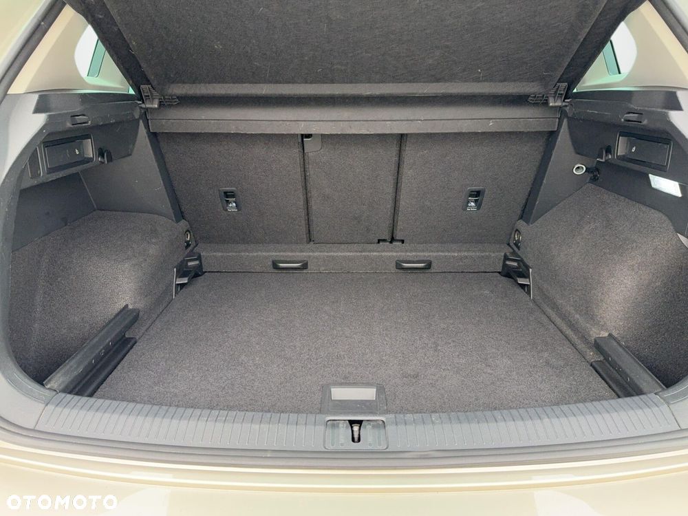 Volkswagen Tiguan - 14