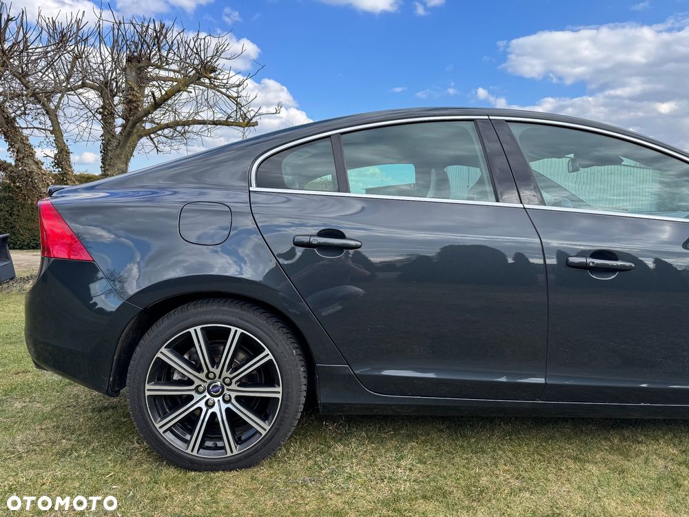 Volvo S60 T5 Geartronic - 13