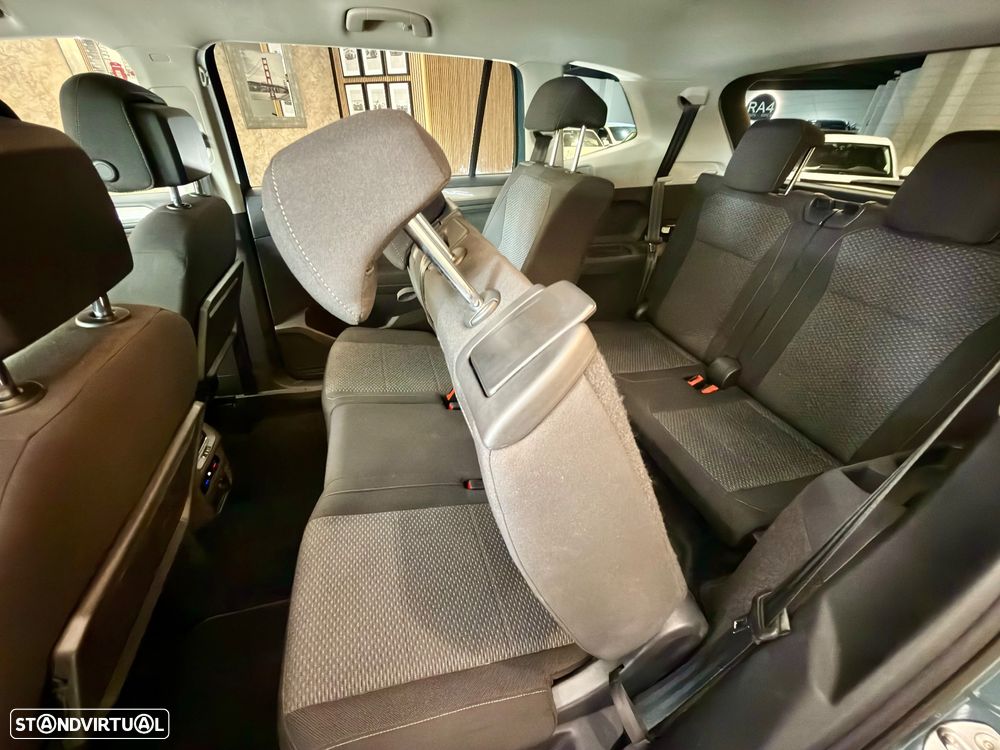 VW Tiguan Allspace 2.0 TDI Confortline DSG - 6