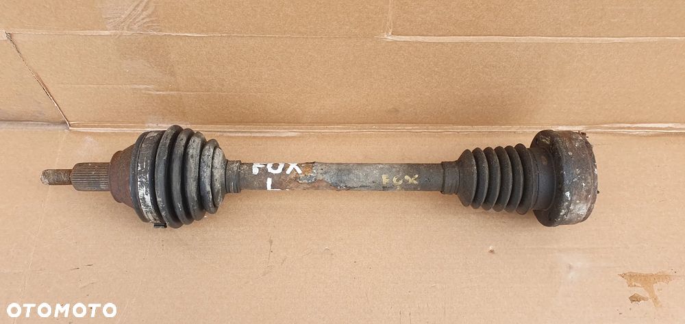 Półoś lewa krótka półośka VW Fox 1.2 6V - 1