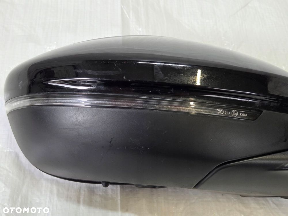 LUSTERKO PRAWE OPEL CORSA F 10 4 PIN 14PIN 39225918 EUROPA - 3