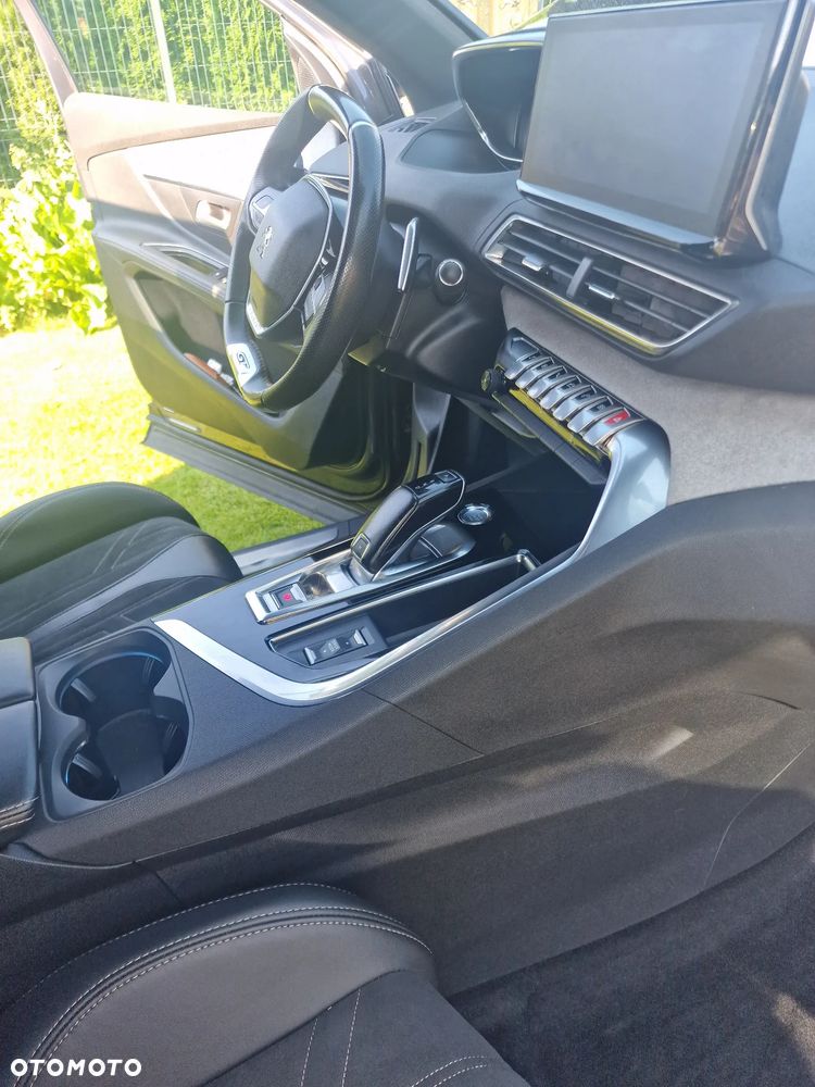 Peugeot 5008 2.0 BlueHDI GT S&S EAT8 - 38