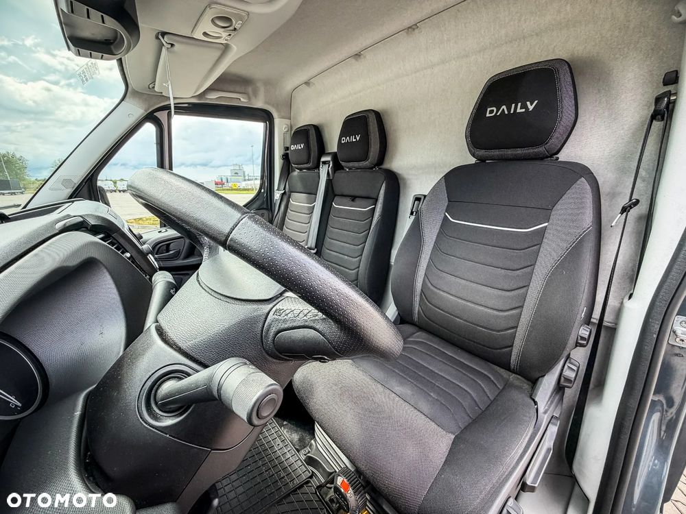 Iveco Daily 35S18HA8 V MY22 L4H3 3.0 Diesel 180 KM AT8 ZF! - 36