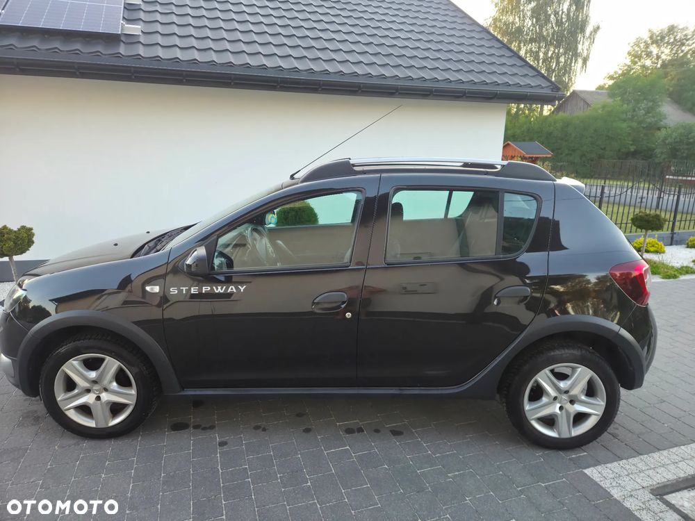 Dacia Sandero 0.9 TCe SL Celebration - 6
