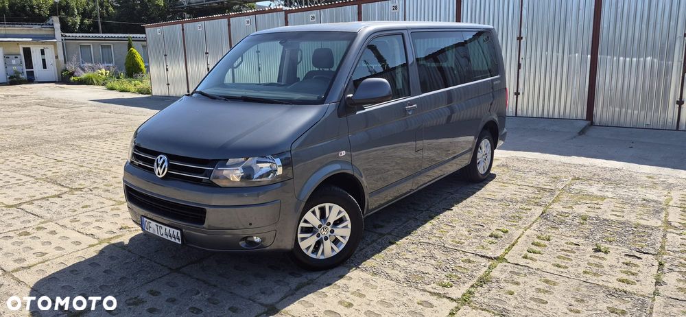 Volkswagen Multivan - 1