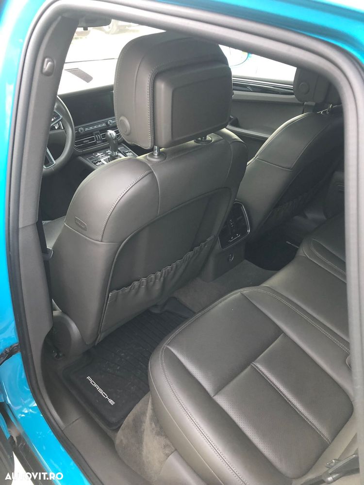Porsche Macan Standard - 3