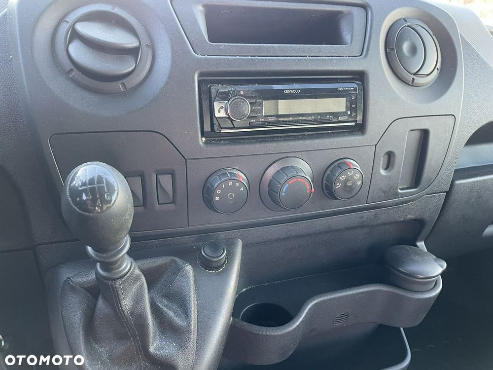 Renault Master - 16