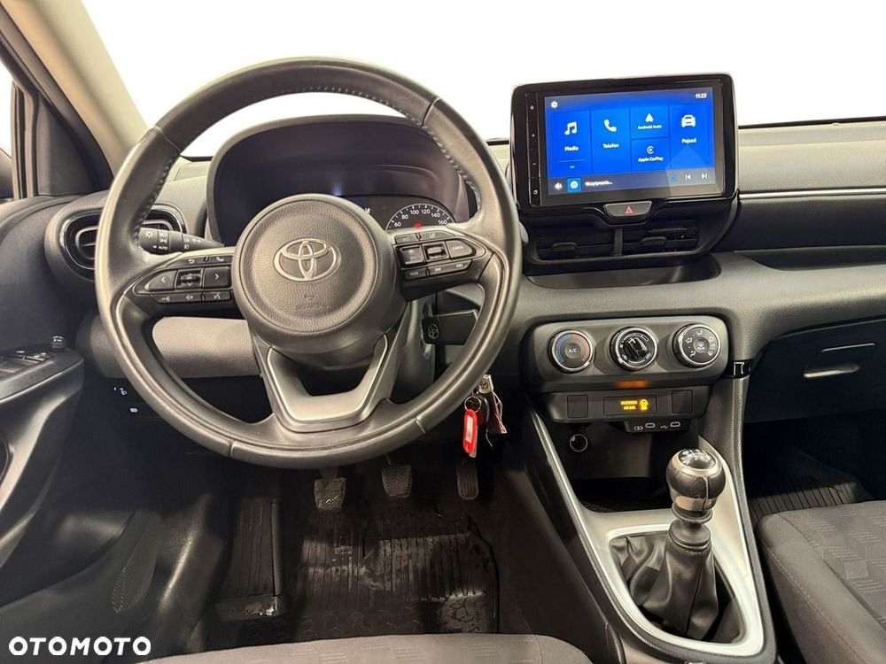 Toyota Yaris 1.5 Comfort - 10