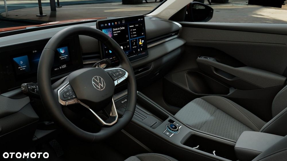 Volkswagen T-Roc - 10