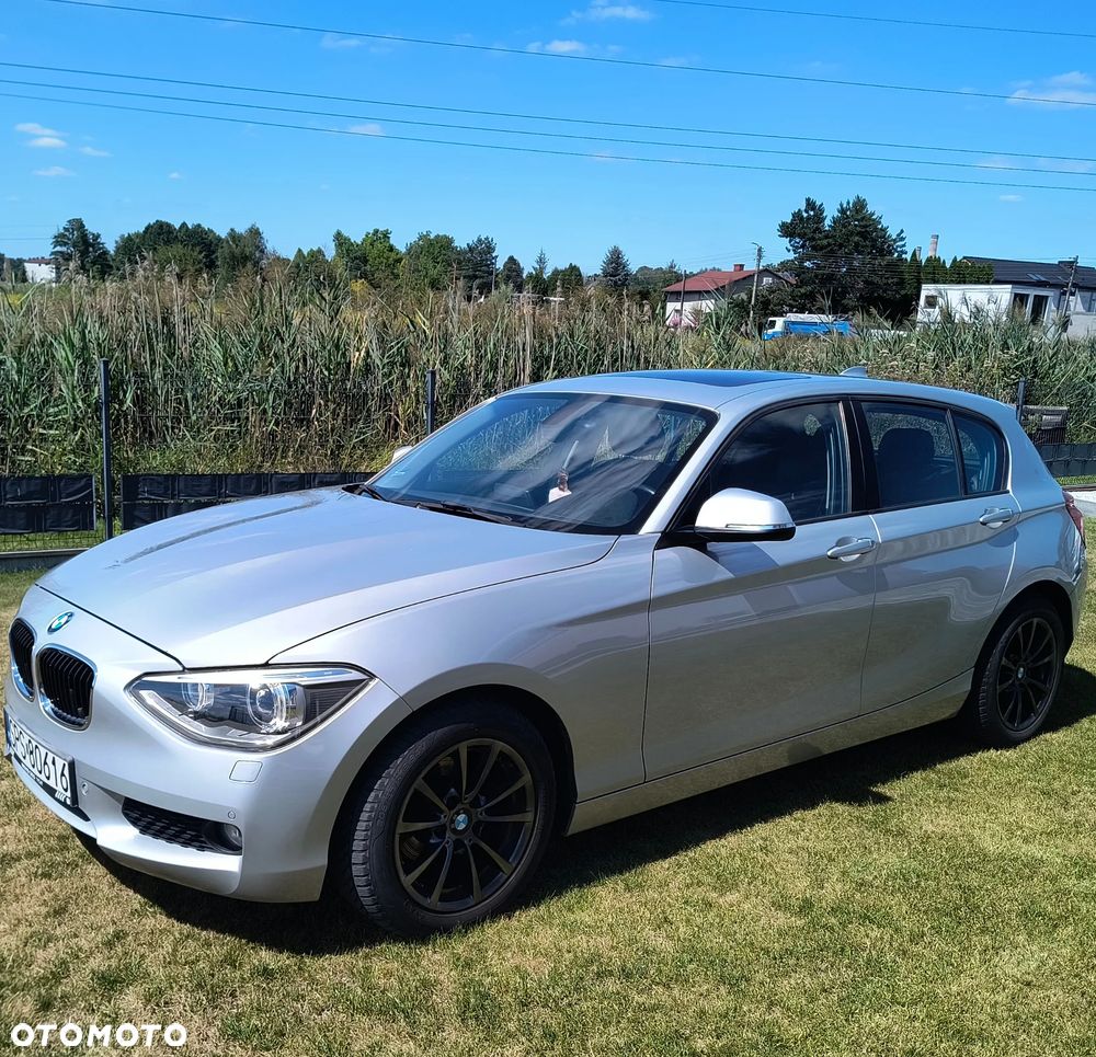 BMW Seria 1 116i - 1