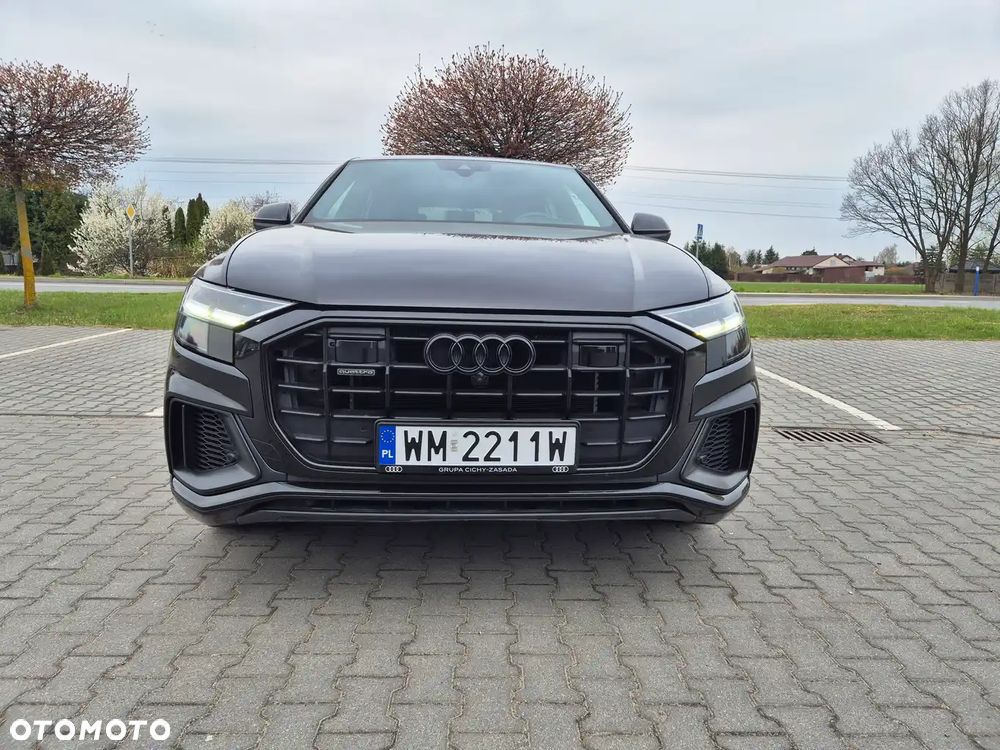 Audi Q8 - 2
