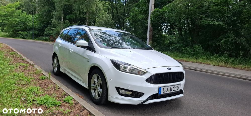 Ford Focus 1.5 EcoBoost ST-Line - 3