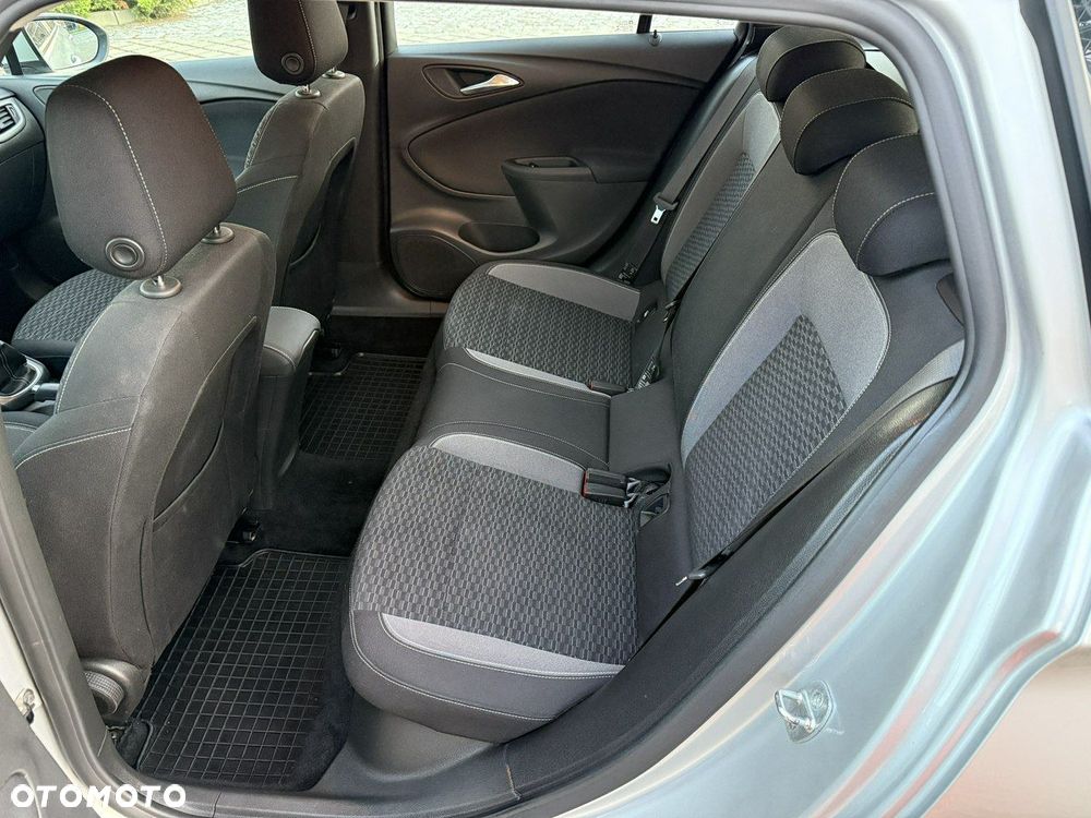Opel Astra - 10