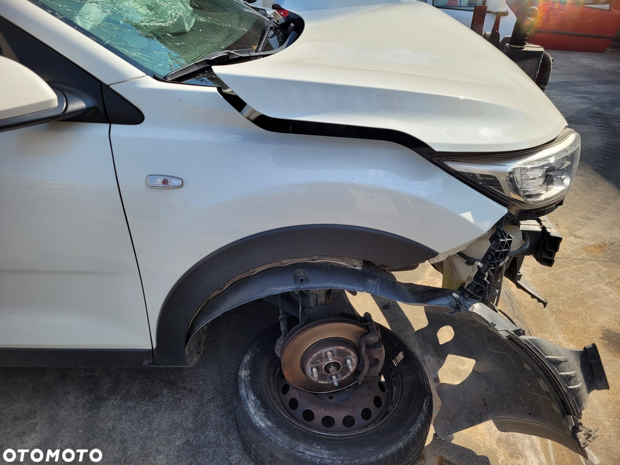 KIA STONIC ZDERZAK TYL TYLNY KOMPLETNY PDC - 6