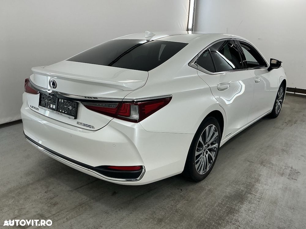 Lexus Seria ES 300h Executive - 3