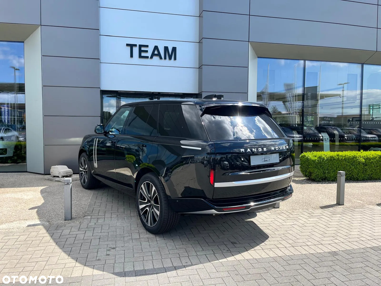 Land Rover Range Rover 4.4 V8 P535 Autobiography - 3