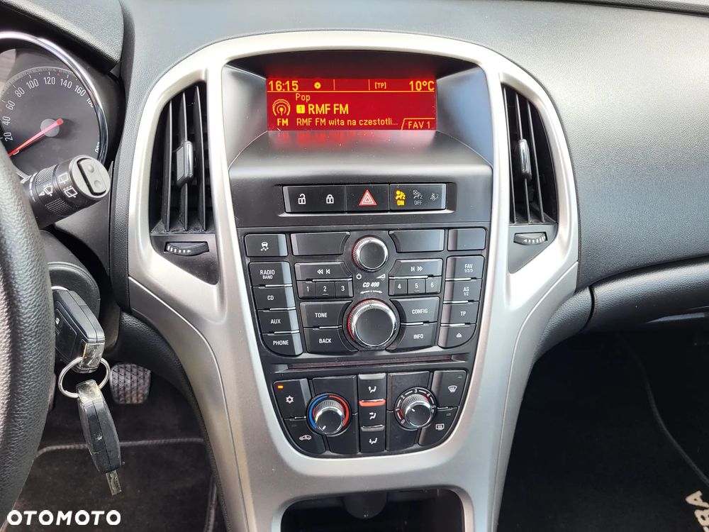 Opel Astra - 18