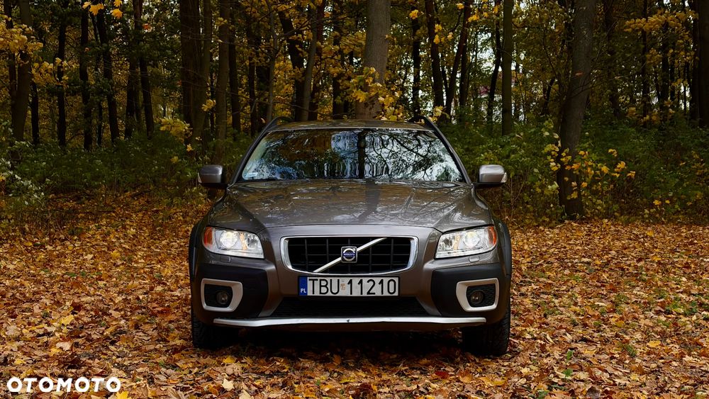 Volvo XC 70 D5 AWD Summum - 2
