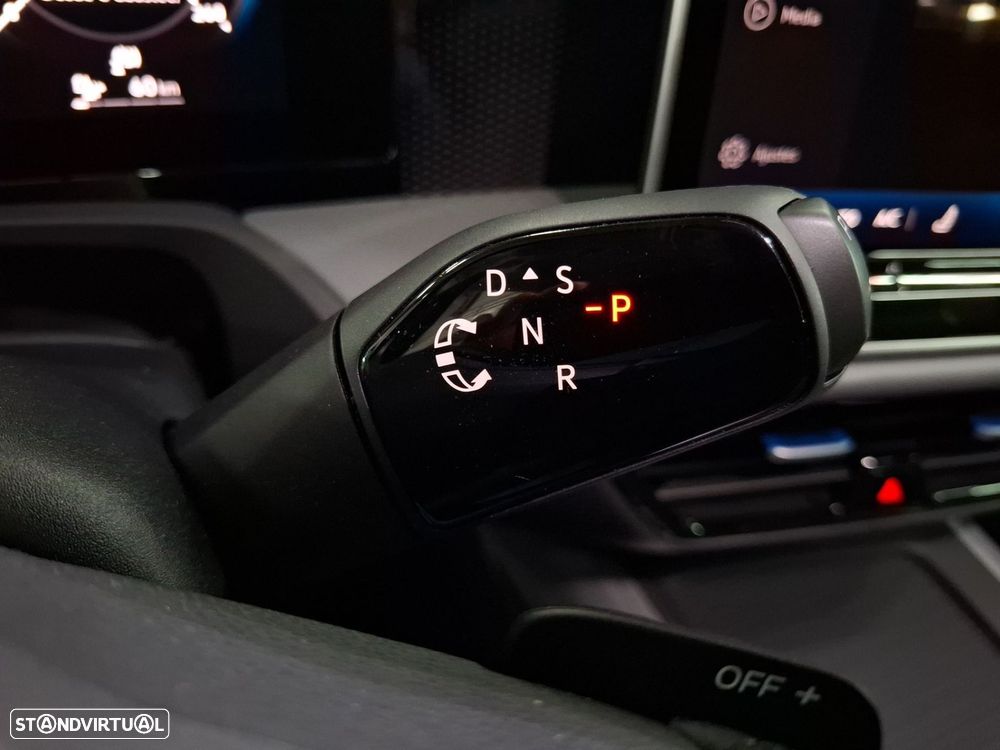 Volkswagen Passat Variant 1.5 TSI eHybrid Business DSG — fotografia 18
