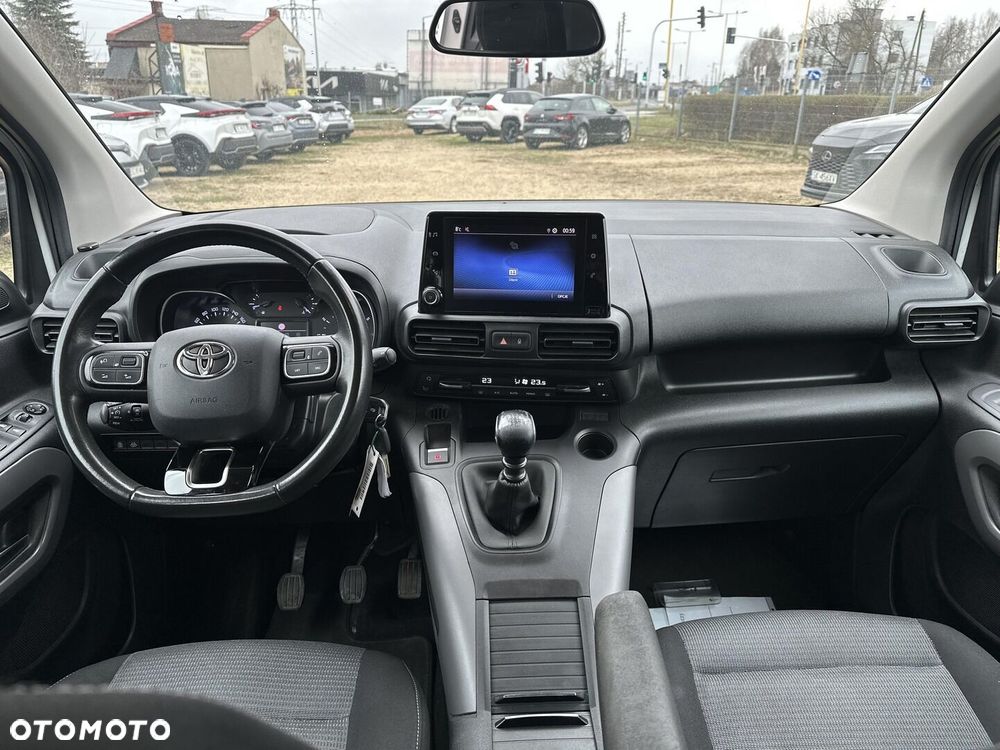 Toyota Proace City Verso 1.5 D-4D Family - 8